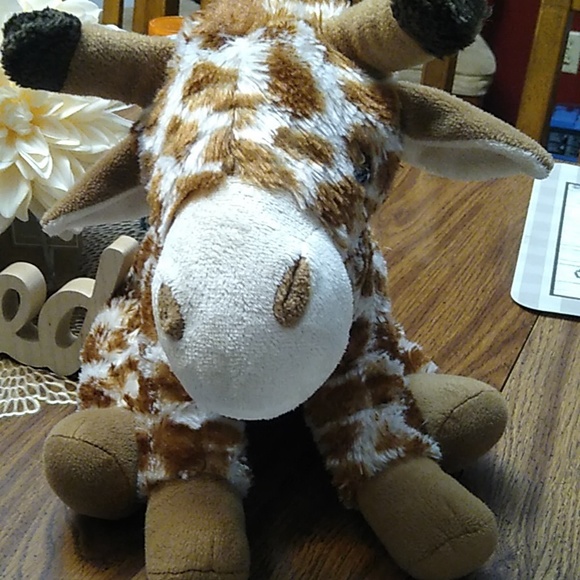 🦒Stuffed Giraffe 🦒 - Picture 1 of 7